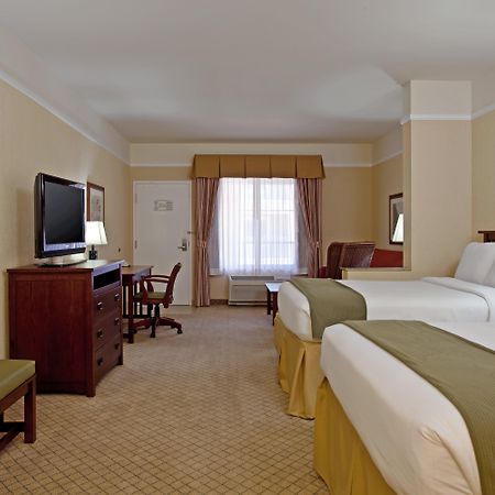 Holiday Inn Express Hotel & Suites San Dimas By Ihg Экстерьер фото
