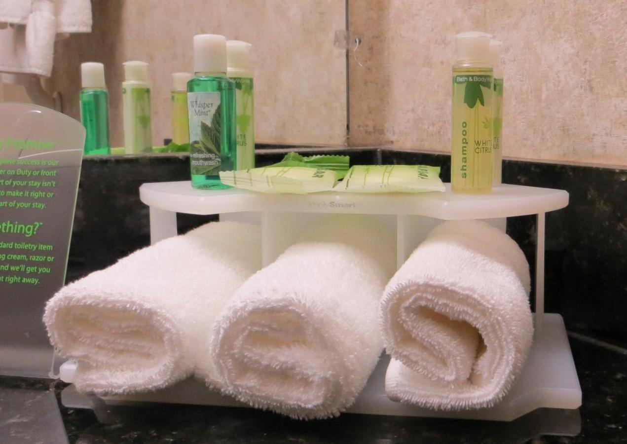 Holiday Inn Express Hotel & Suites San Dimas By Ihg Номер фото