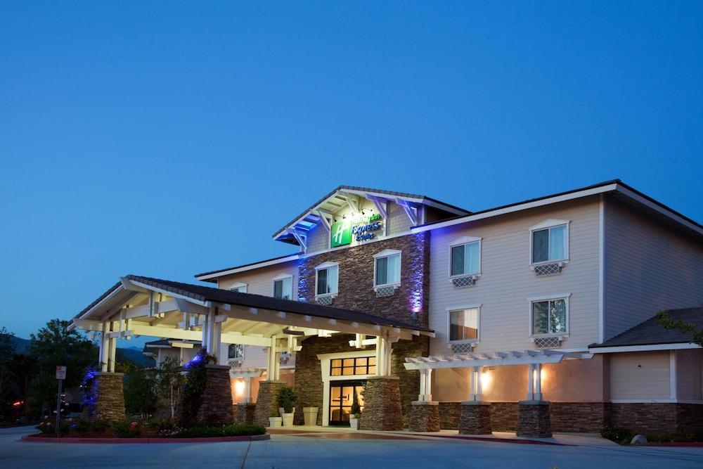 Holiday Inn Express Hotel & Suites San Dimas By Ihg Экстерьер фото