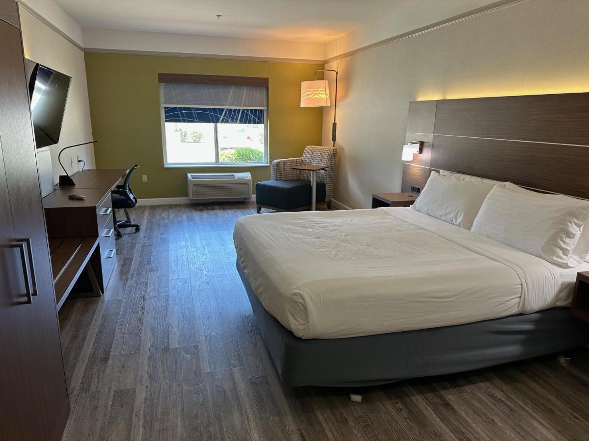Holiday Inn Express Hotel & Suites San Dimas By Ihg Экстерьер фото