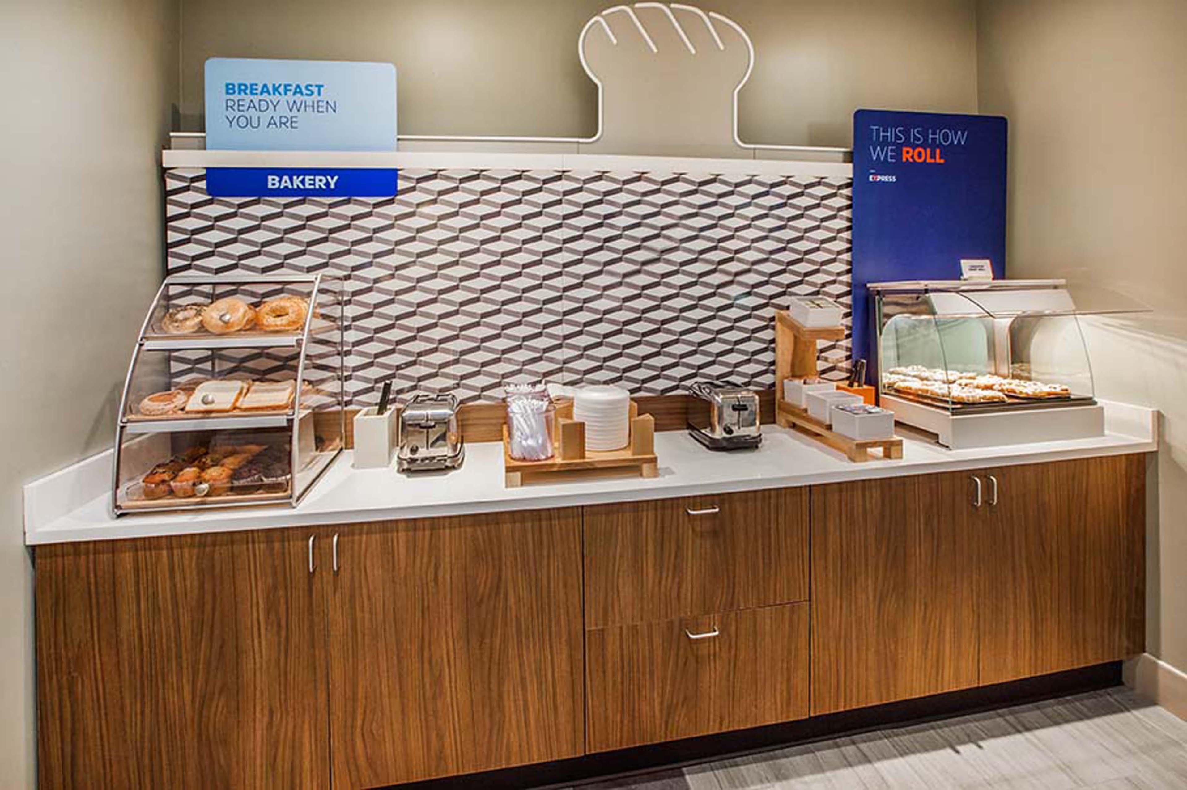 Holiday Inn Express Hotel & Suites San Dimas By Ihg Экстерьер фото
