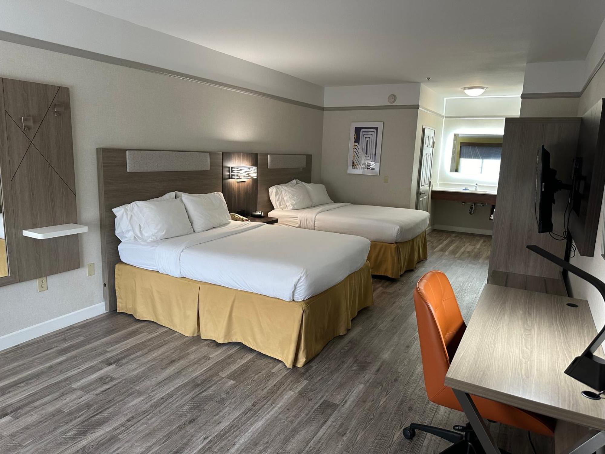Holiday Inn Express Hotel & Suites San Dimas By Ihg Экстерьер фото