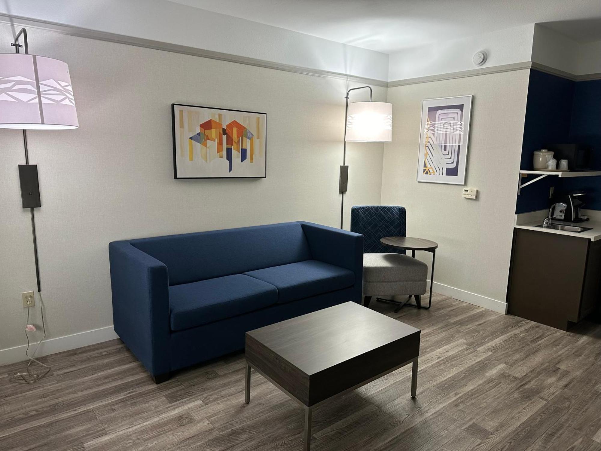 Holiday Inn Express Hotel & Suites San Dimas By Ihg Экстерьер фото