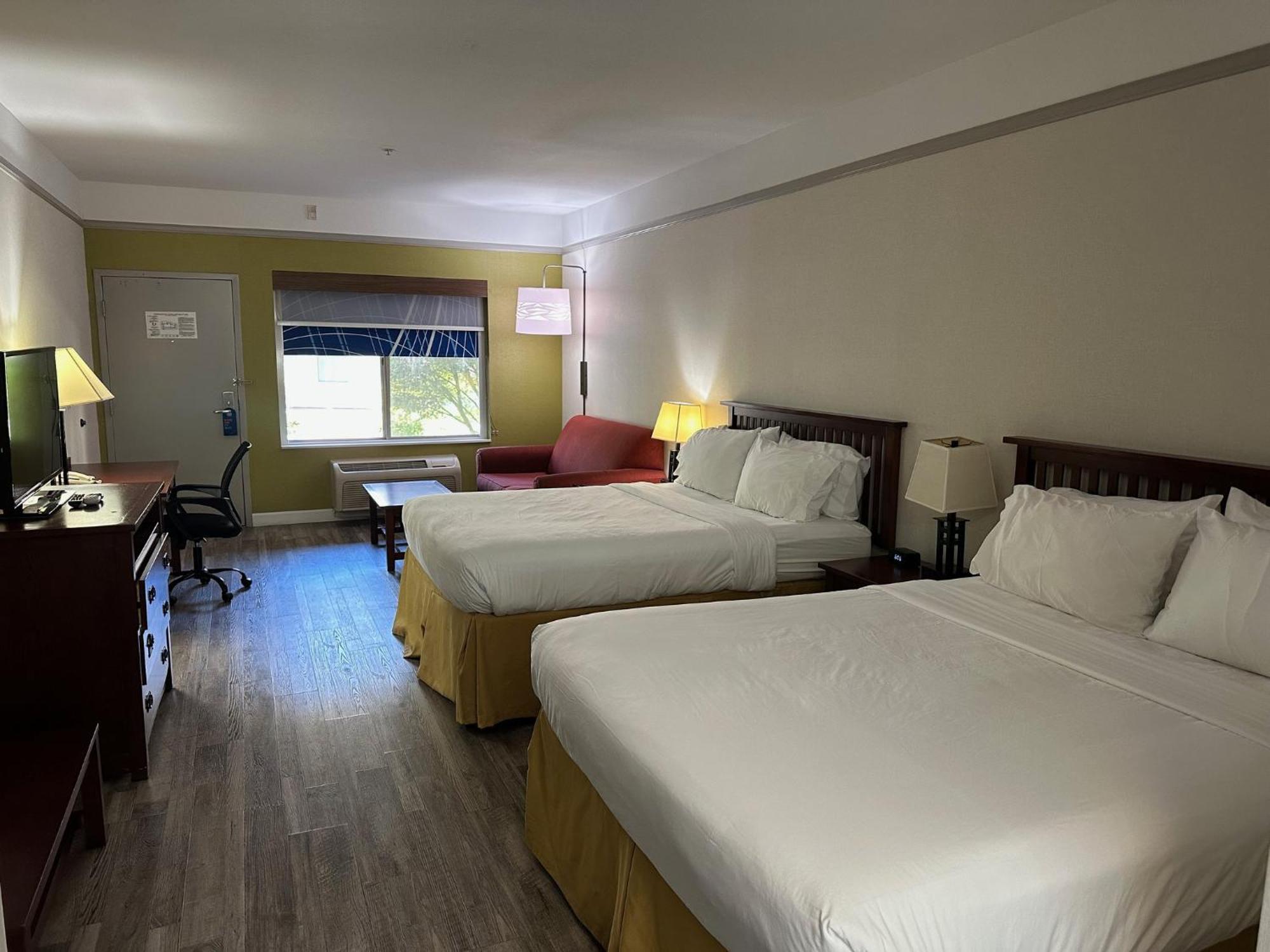 Holiday Inn Express Hotel & Suites San Dimas By Ihg Экстерьер фото